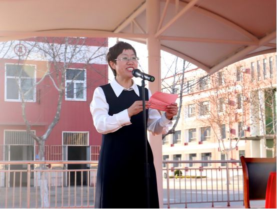 团举行2025年体育节暨春季运动会瓦力棋牌游戏平度市南京路小学教育集(图12)