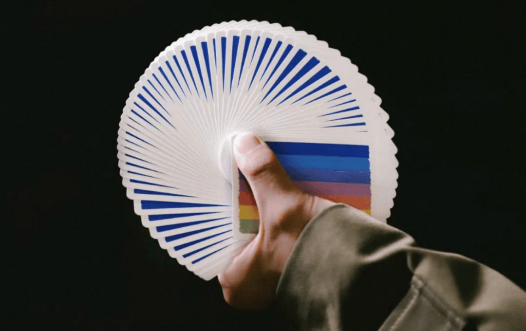 分享与交流「扑克牌翻飞的浪漫与秩序」瓦力棋牌试玩扑克牌艺术展览 花切魔术