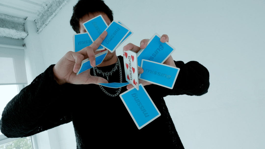 分享与交流「扑克牌翻飞的浪漫与秩序」瓦力棋牌试玩扑克牌艺术展览 花切魔术(图13)